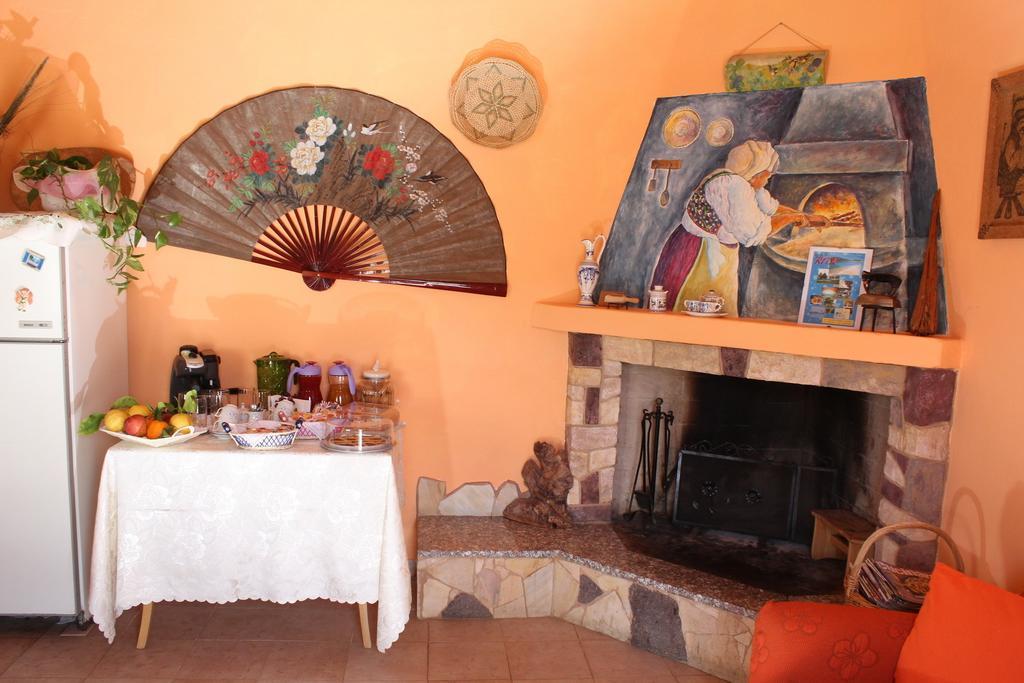 Rita b&b sea sun&nature Santa Maria la Palma Cameră foto